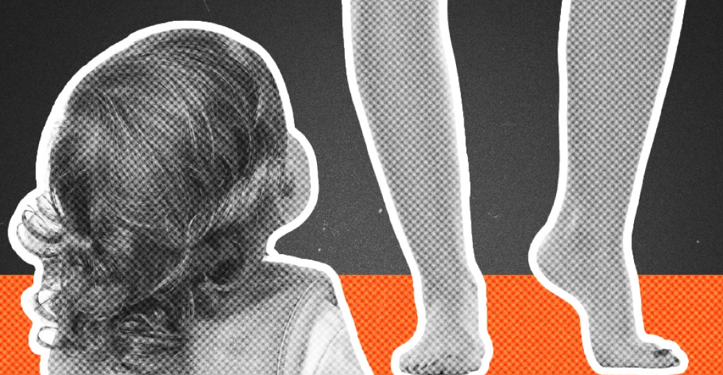 Стоит ли родителям ходить при детях без одежды? В сети обсудили «теорию голой мамы»