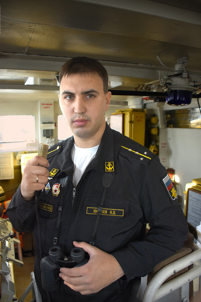 Командир ракетного катера Р-24 гвардии капитан-лейтенант Константин Киселёв