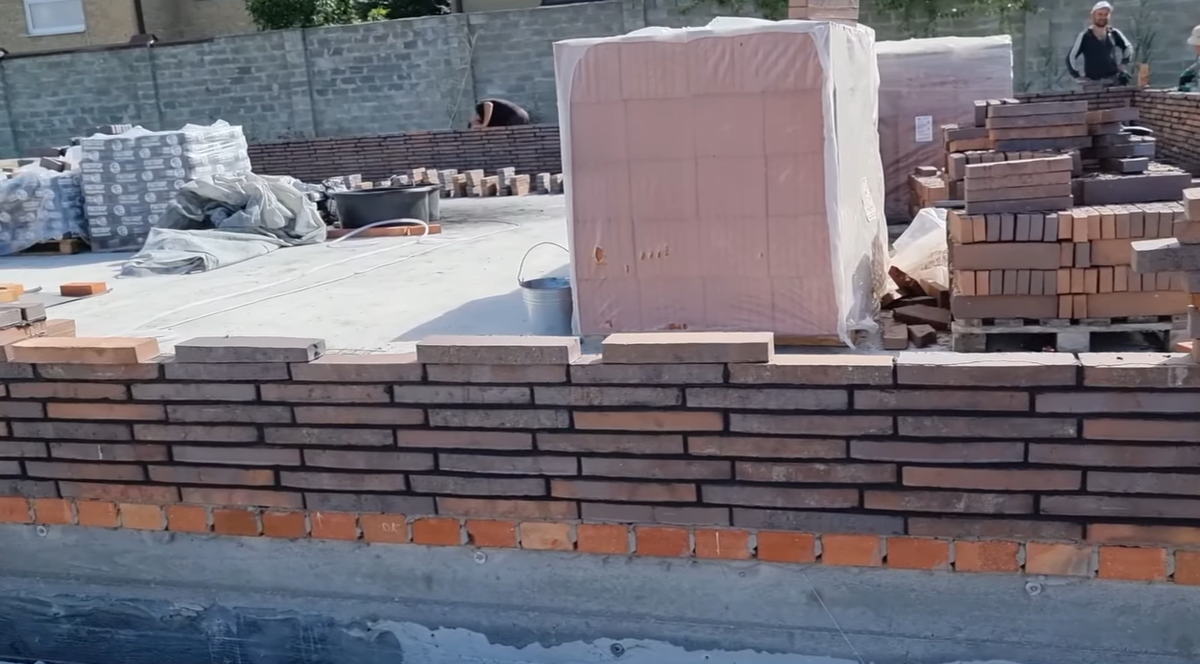 Фундамент Вашего уюта: Кирпич vs. Газоблок – Выбор для “рядового” дачника