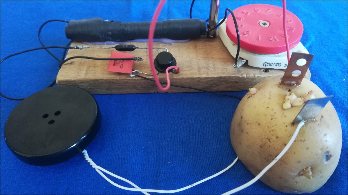 приемник на картофельной батарейке нуждается в детекторе