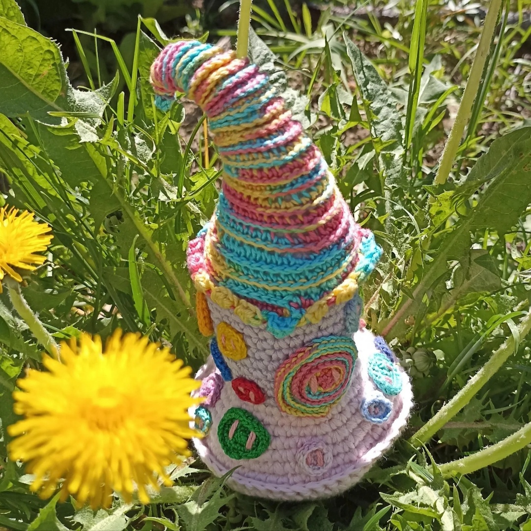 Пуговичный домик. Вилена Салтыкова