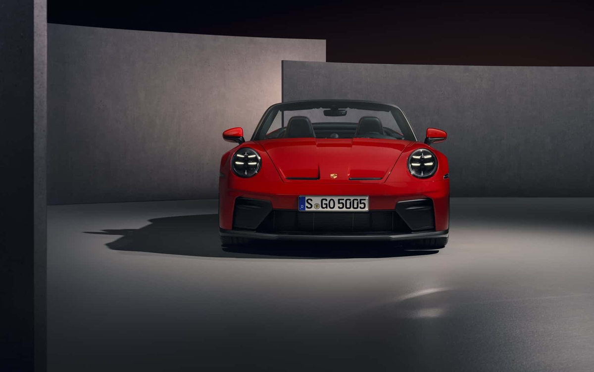 Новый Porsche 911 GT3 S/C – дизайн передней части