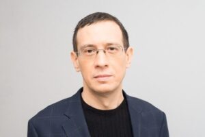 Дмитрий Изотов