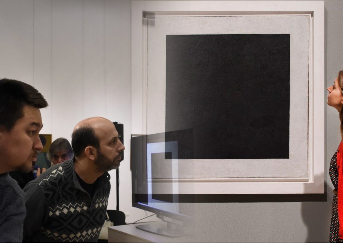 Дело №3: «Черный квадрат» Малевича: гениальный прорыв или величайшая афера в искусстве?