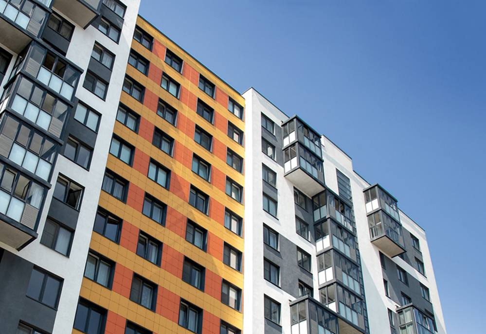 Вентилируемый фасад из плиты группы компаний "Уральский гранит"