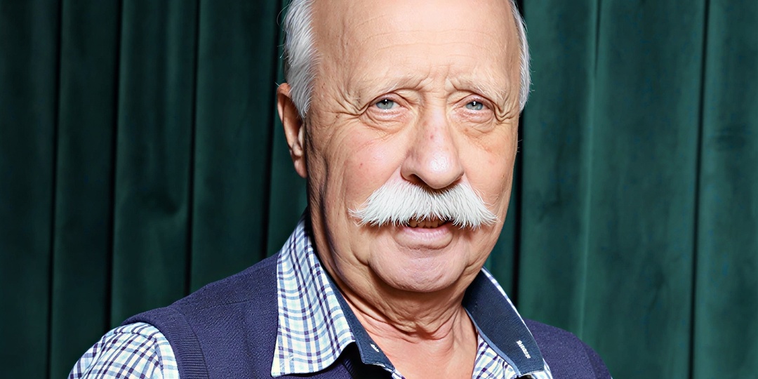 Жена живёт отдельно, дети отказались от фамилии: Семейные перипетии 80-летнего Леонида Якубовича