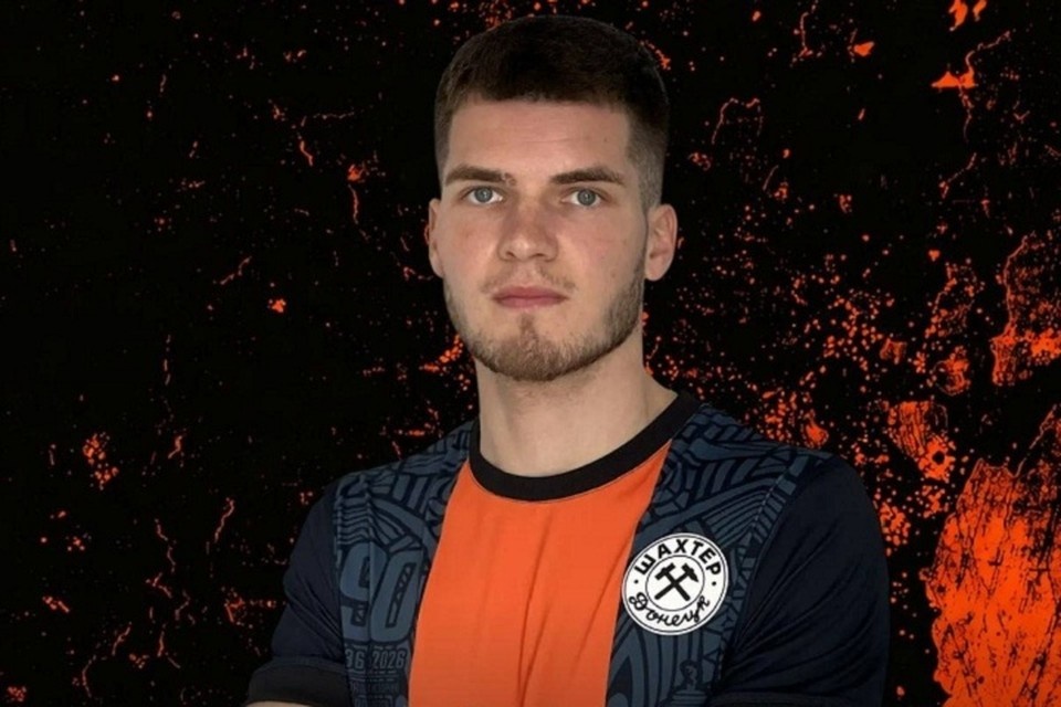    Команду пополнил нападающий Тимур Касимов, который получил 31-й игровой номер. Фото: t.me/fcshakhterdonetsk