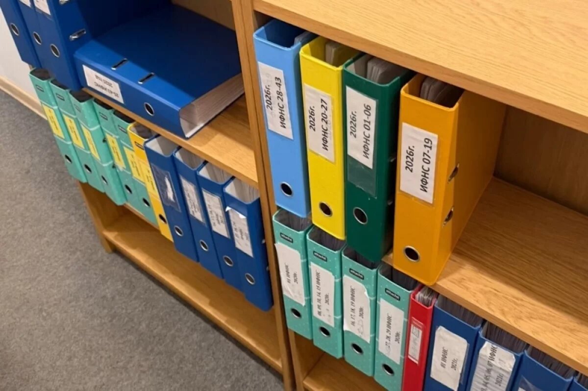    ФСБ показала кадры обысков у организаторов крупной площадки «бумажного НДС»