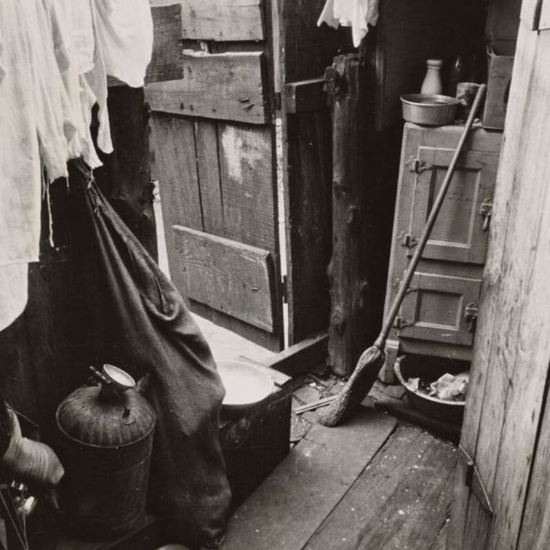 Прихожая старого дома