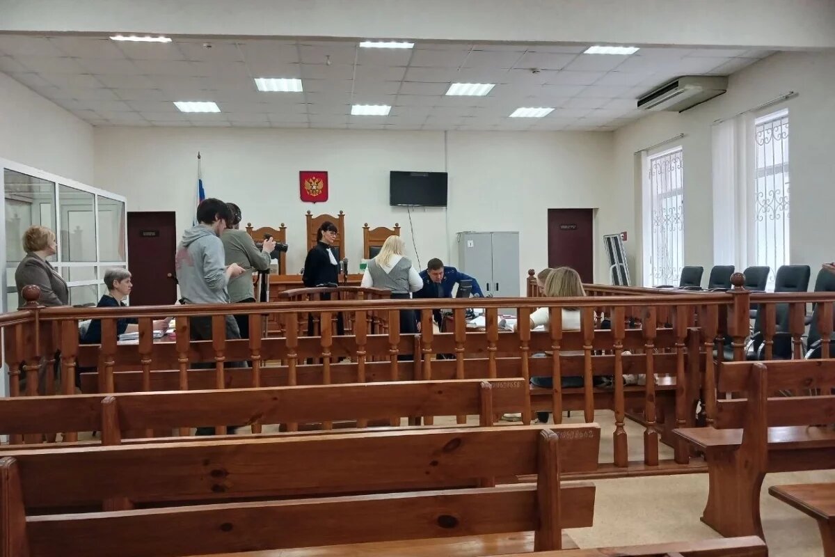    Суд завершает исследование доказательств по делу экс-ректора ПсковГУ