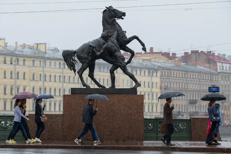 Синоптик Александр Колесов предупредил о приходе дождей в Петербург