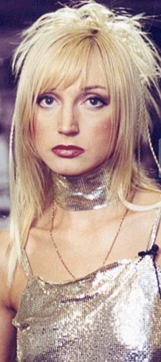 Кристина Орбакайте в начале творческой карьеры. Фото из открытых источников.