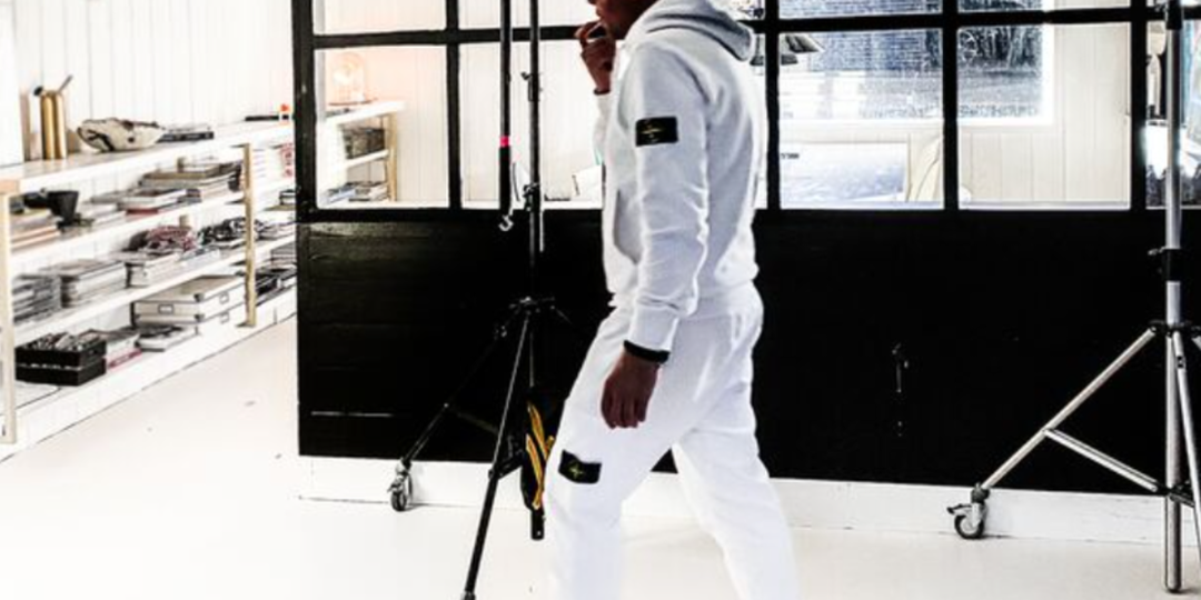 Креативный фуд-стилист и фотограф Слава Поздняков.