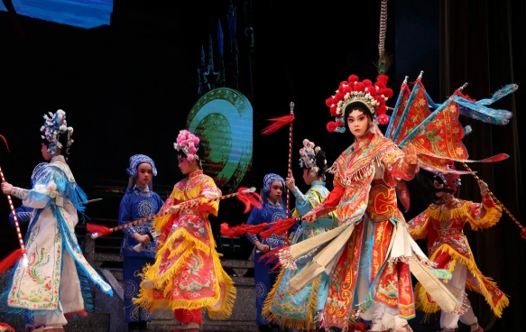 Фото Into Travel China