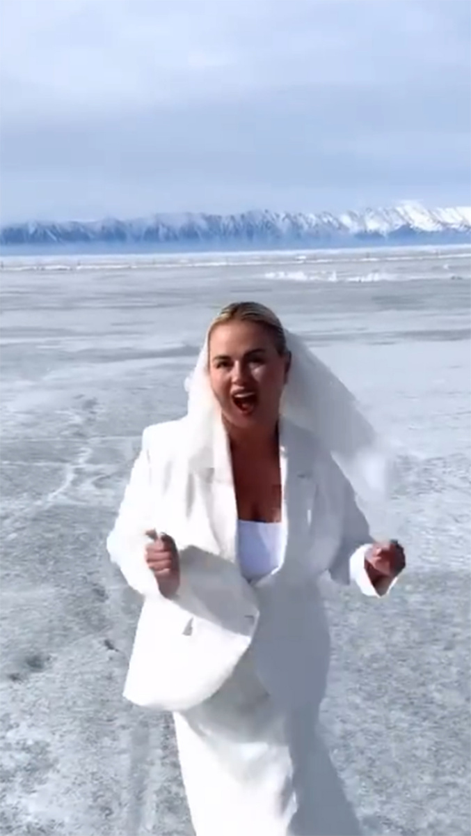    Анна Семенович на Байкале. Фото: соцсети