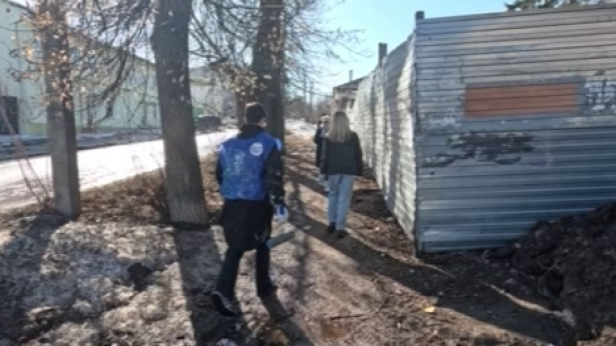    В Центральном округе Курска закрасили 111 надписей нарко-рекламы