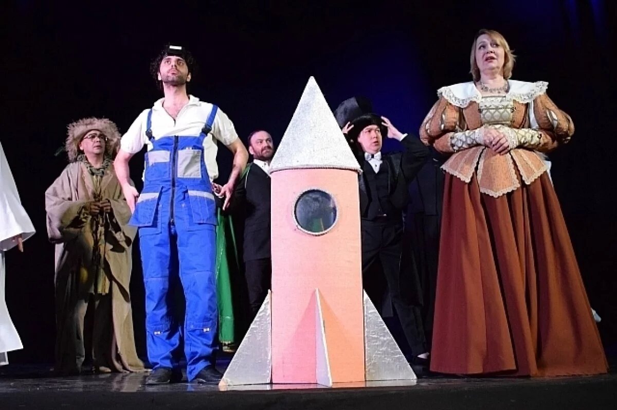    В Уфе после пятилетней паузы на сцену вернулся фестиваль «Веселая кулиса»