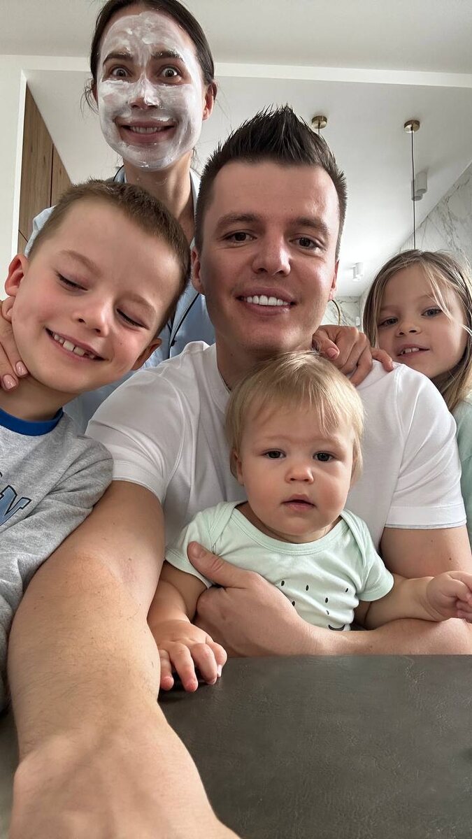 Семья Чекалиных / фото социальные сети блогеров