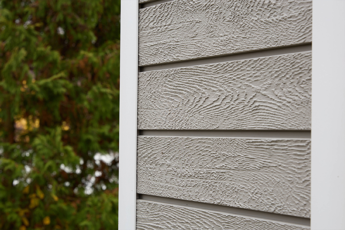 Фасадные панели под широкую доску