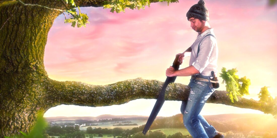 Премия Дарвина в веках. 40 нелепых смертей в истории.