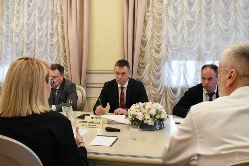    Правительство Воронежской области.