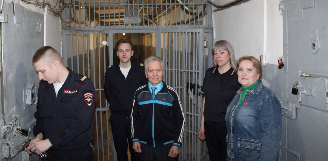 Члены Общественного совета при ОМВД посетили изолятор временного содержания