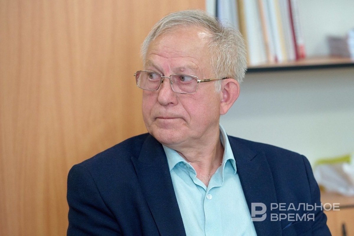    Адвокат осужденной Мидхат Курманов. Динар Фатыхов / realnoevremya.ru