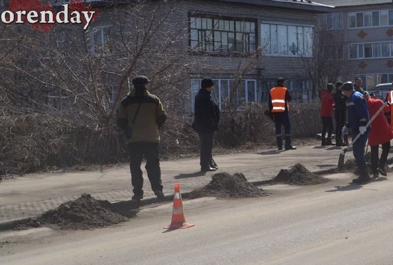 Скидку 50% на оплату ЖКУ за участие в субботниках предложили ввести в ГД