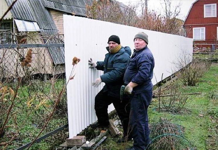 Забор без согласования. Или как послать соседа, который всё сделал по-тихому и принес вам счет
