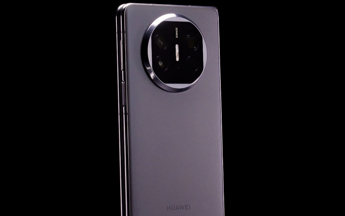 HUAWEI Mate X5