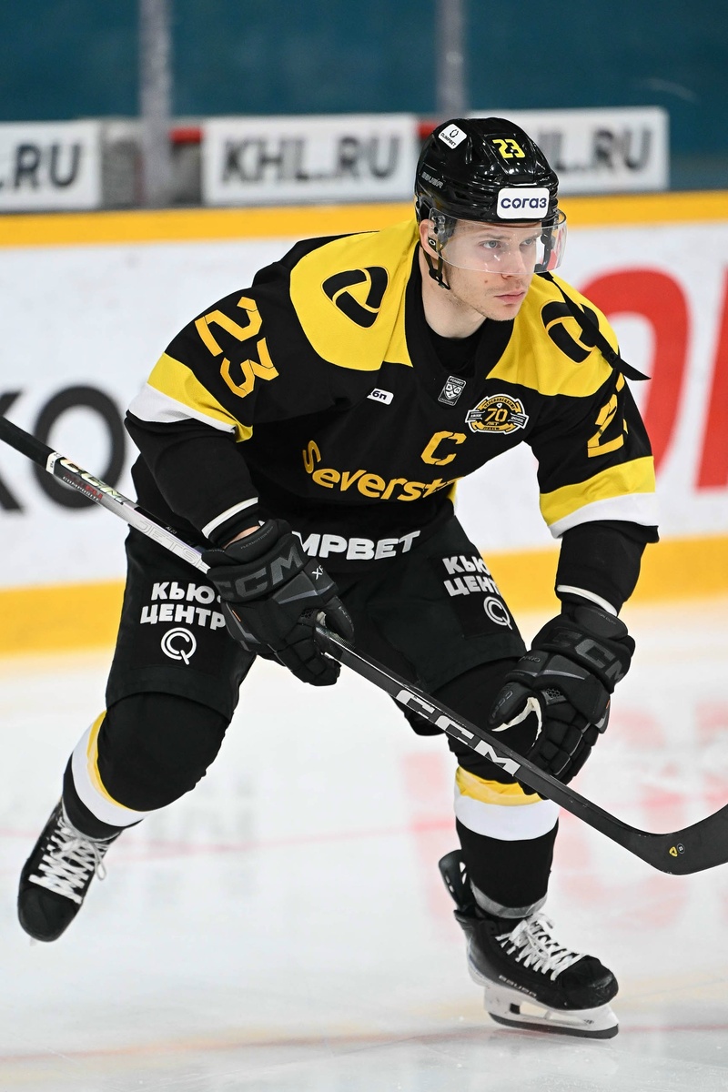 У Адама Лишки за сезон 22 заброшенные шайбы в 50  матчах. Это личный рекорд. 