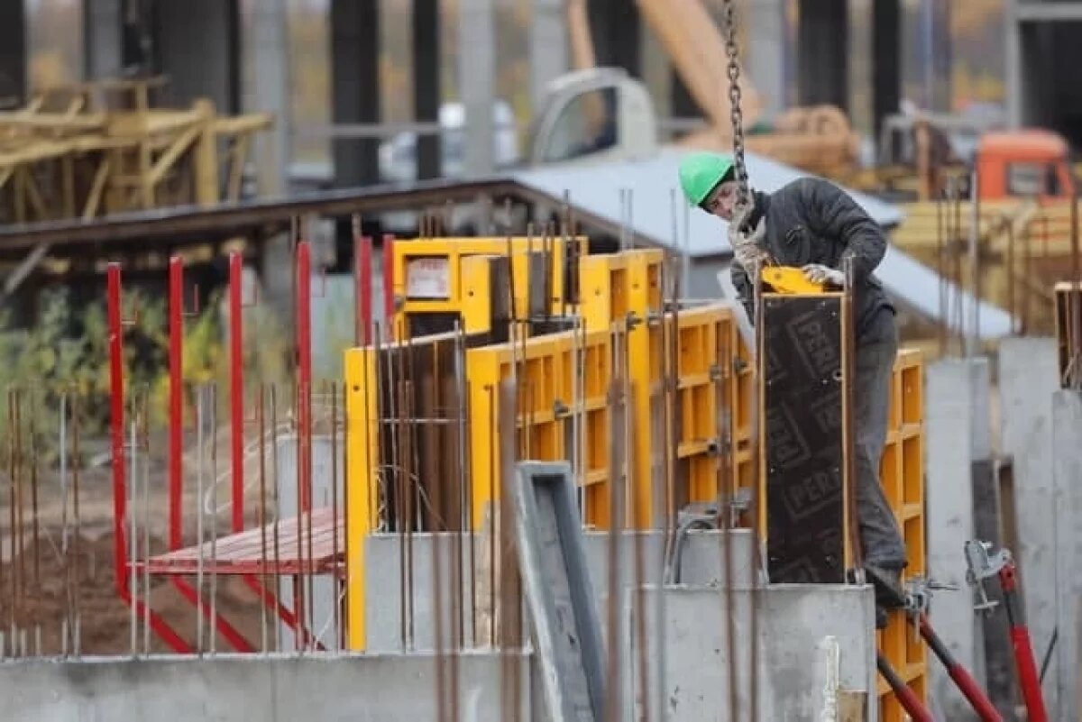    Обнаружен сговор на аукционе на возведение дома для курян взамен аварийного