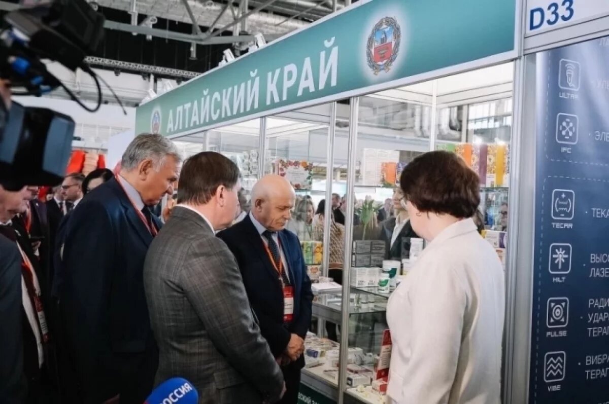    Медицинская выставка УрФО «Здравоохранение Урала» проходит в Екатеринбурге