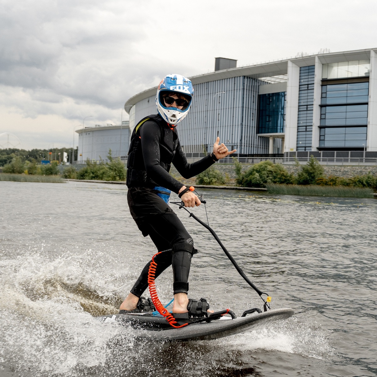 Electric Jet Surf