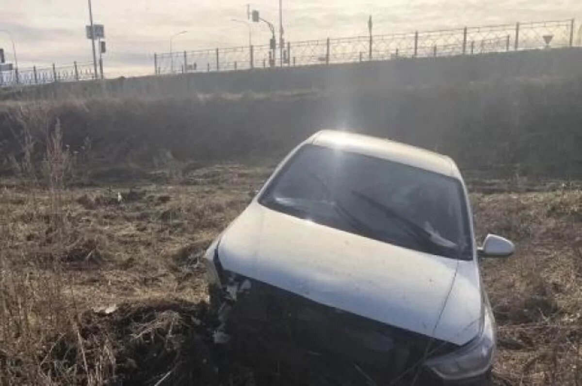    В Брянске пьяный водитель попытался скрыться от ДПС и попал в аварию