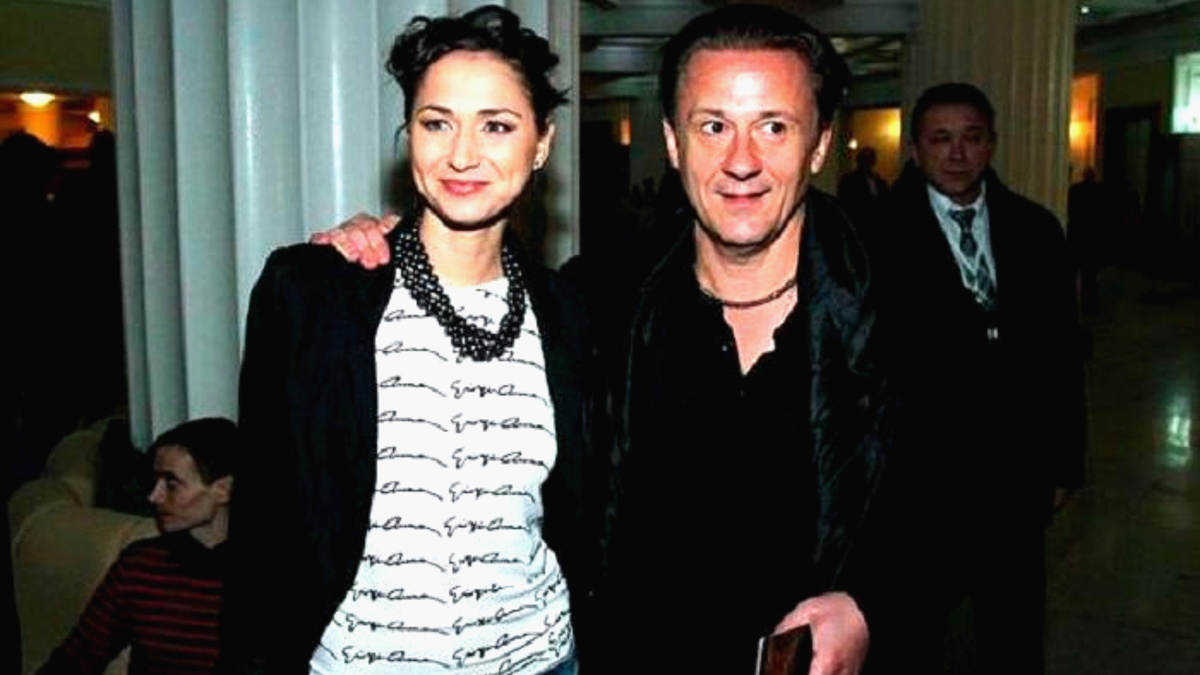 Олег Меньшиков и Анастасия Чернова. Фото: «fb.ru»