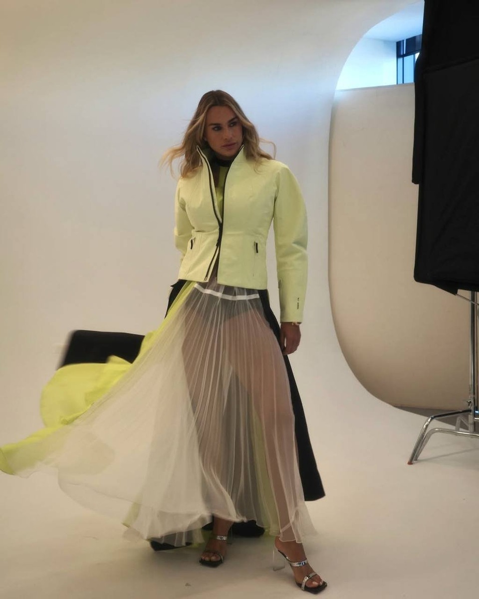 Листайте вправо, чтобы увидеть больше изображений