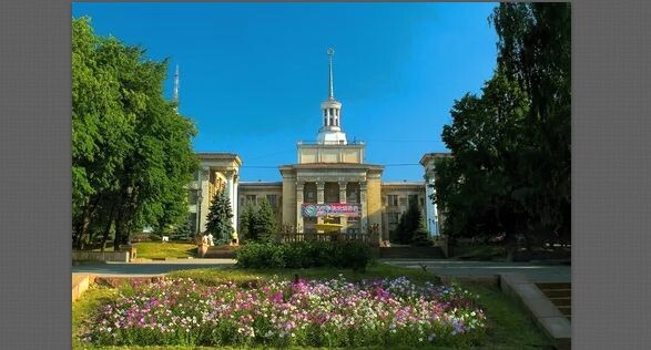 С Луганском у Алёны связаны тёплые воспоминания