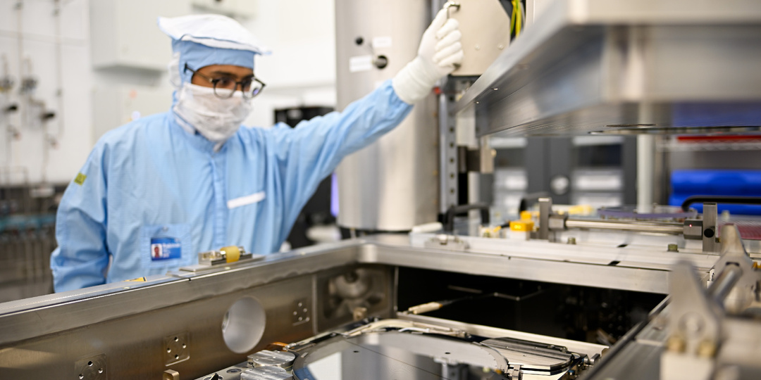 Нужен ли нам реверс-инжиниринг фотолитографов?