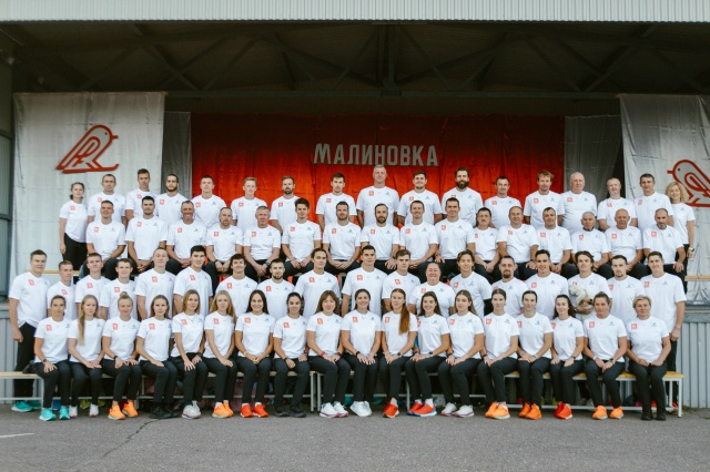 Настя Фалеева, Артем Мальцев, Сергей Волков, Сергей Устюгов, Настя Кулешова, Юлия Ступак мимо сборной.