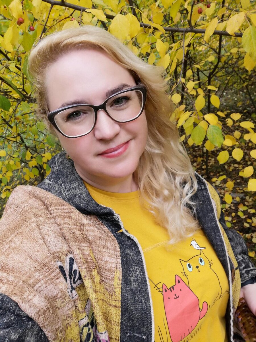 Я Саша! Тут делюсь своей жизнью в доме с мужем, собакой и козами! 