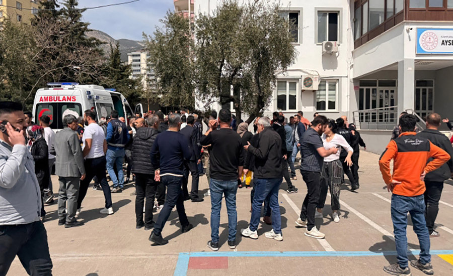    © TRT