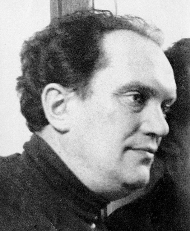 В.В.Куйбышев (1888-1935). Источник - https://история-самары.рф/каталог/самарская-персоналия/к/куйбышев-валериан-владимирович.html