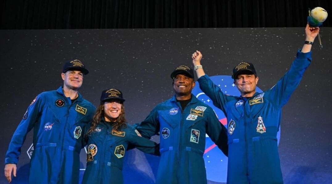 Экипаж "Артемиды-2" после возвращения