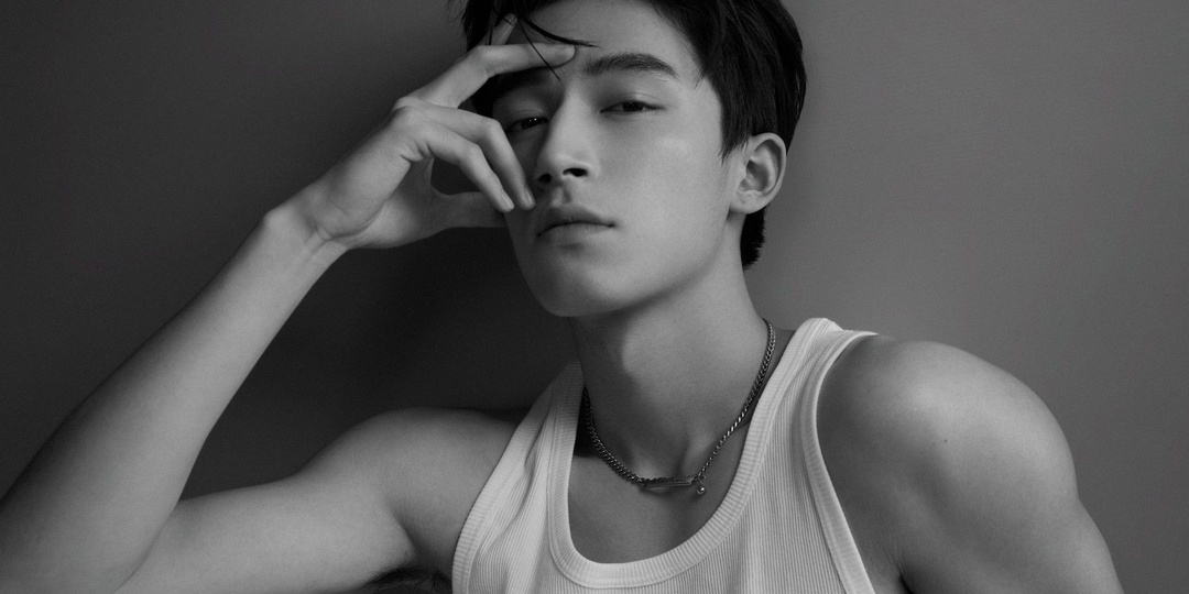 Ван Синьюэ – перспективный молодой актер. Еще три дорамы с красавцем, который выглядит надежным и крайне внимательным