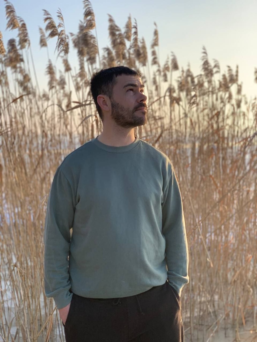 Инженерная ловушка: Почему логика мешает зарабатывать, а «правильность» ведет к бедности