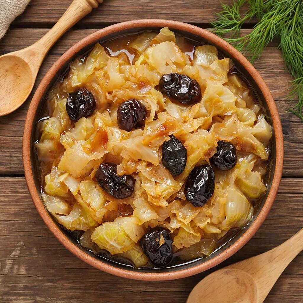 #тушенаякапуста #рецепт #чернослив #вегетарианскиерецепты #домашняякухня