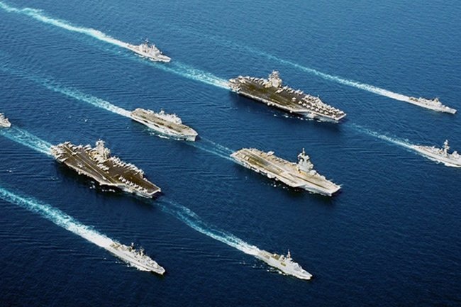 США отправляют еще 10 тысяч военнослужащих на Ближний Восток