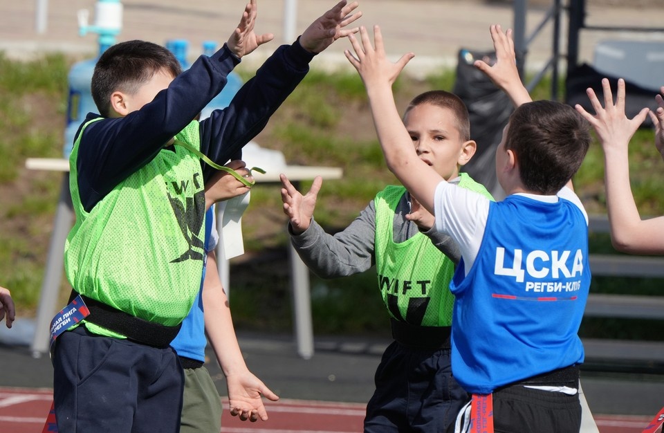    Финал школьной лиги ЦСКА по тэг-рэгби в Мариуполе Александр ИВАНОВ