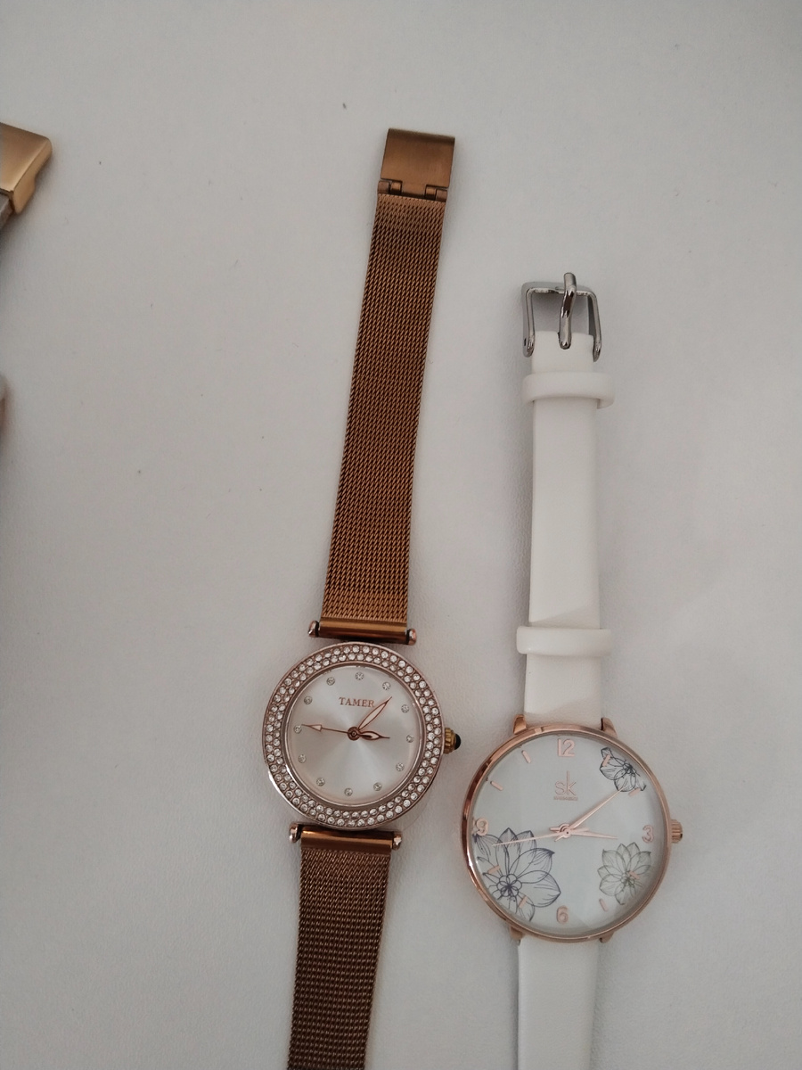 Другим часам  более года . Уже приелись. 